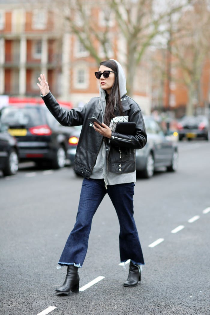 Alexa Chung Leads The Cropped Flare Trend At London Fashion Week ...